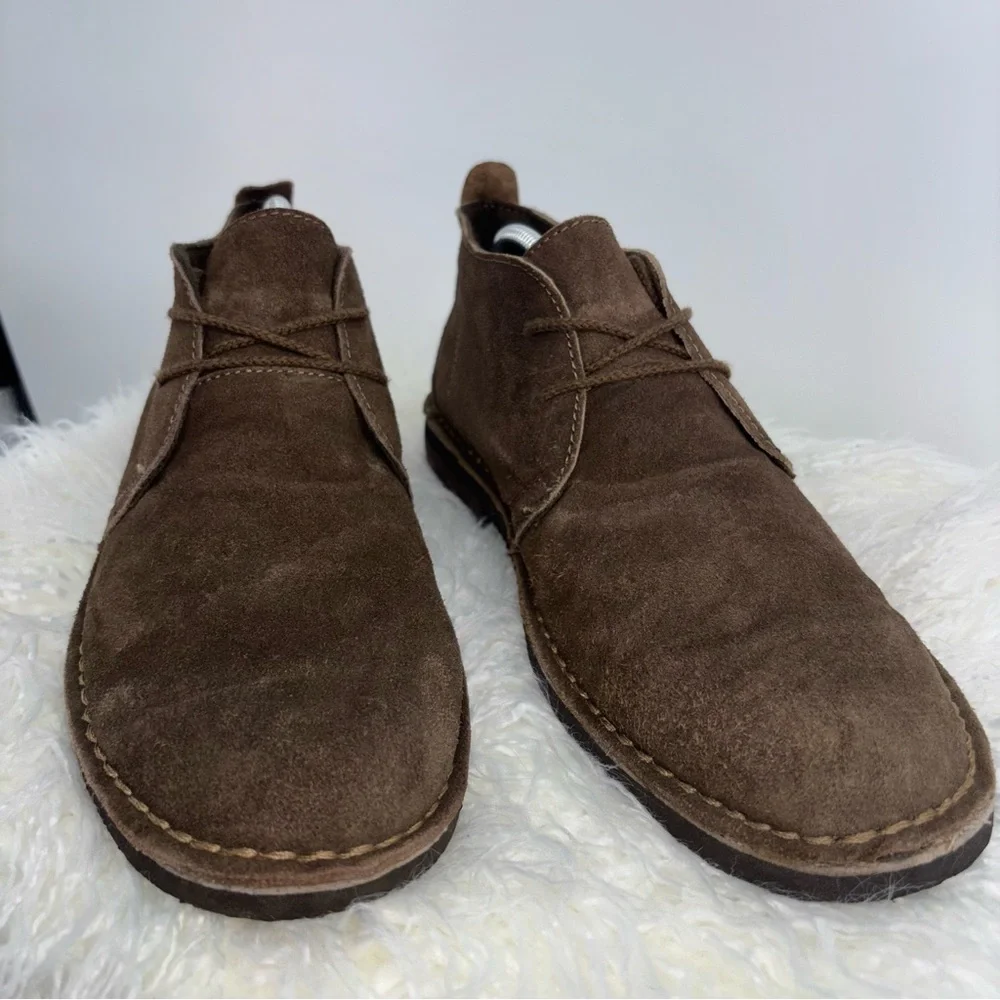 Merona Men 11 Brown Suede Chukka Leather Ankle Boots 2‎ Eyelet Classic Timeless